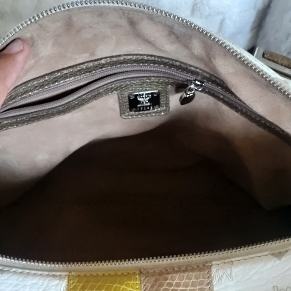 MCM Visetos Lion Boston Bag..authentic!!! - Picture 11 of 15